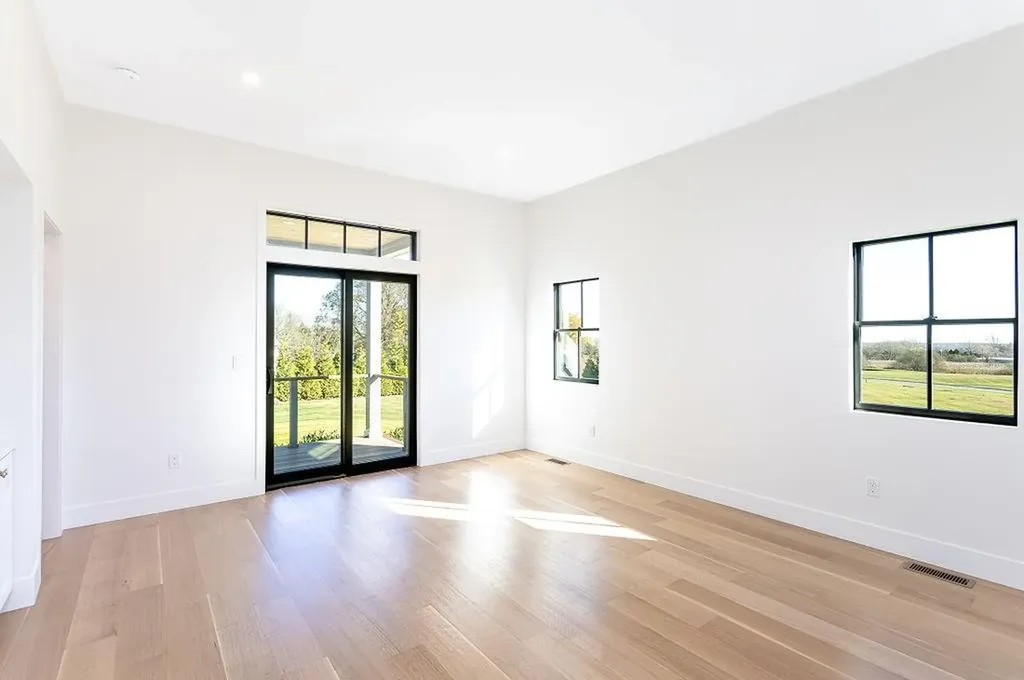 1 Stone Bridge Drive Middletown RI 02842