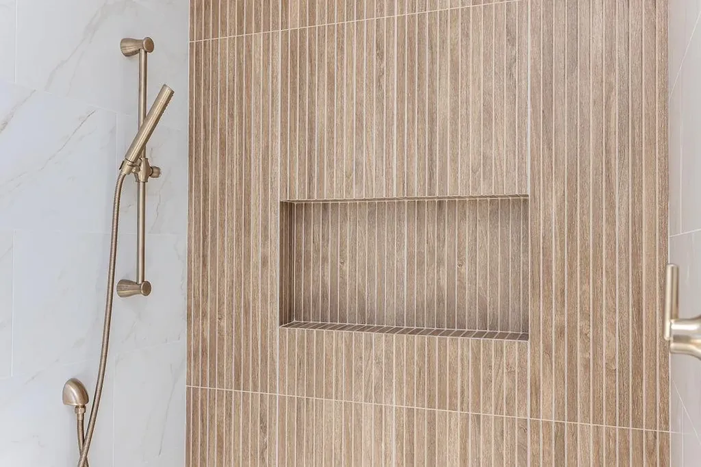 1 Stone Bridge Drive Middletown RI 02842