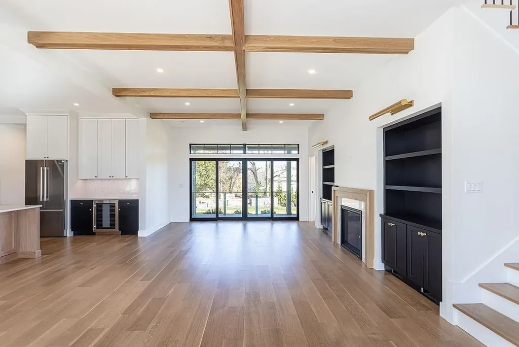 1 Stone Bridge Drive Middletown RI 02842