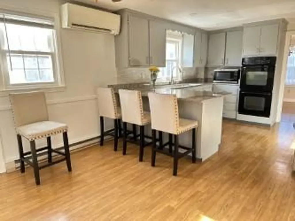 203 Lincoln Avenue Barrington RI 02806