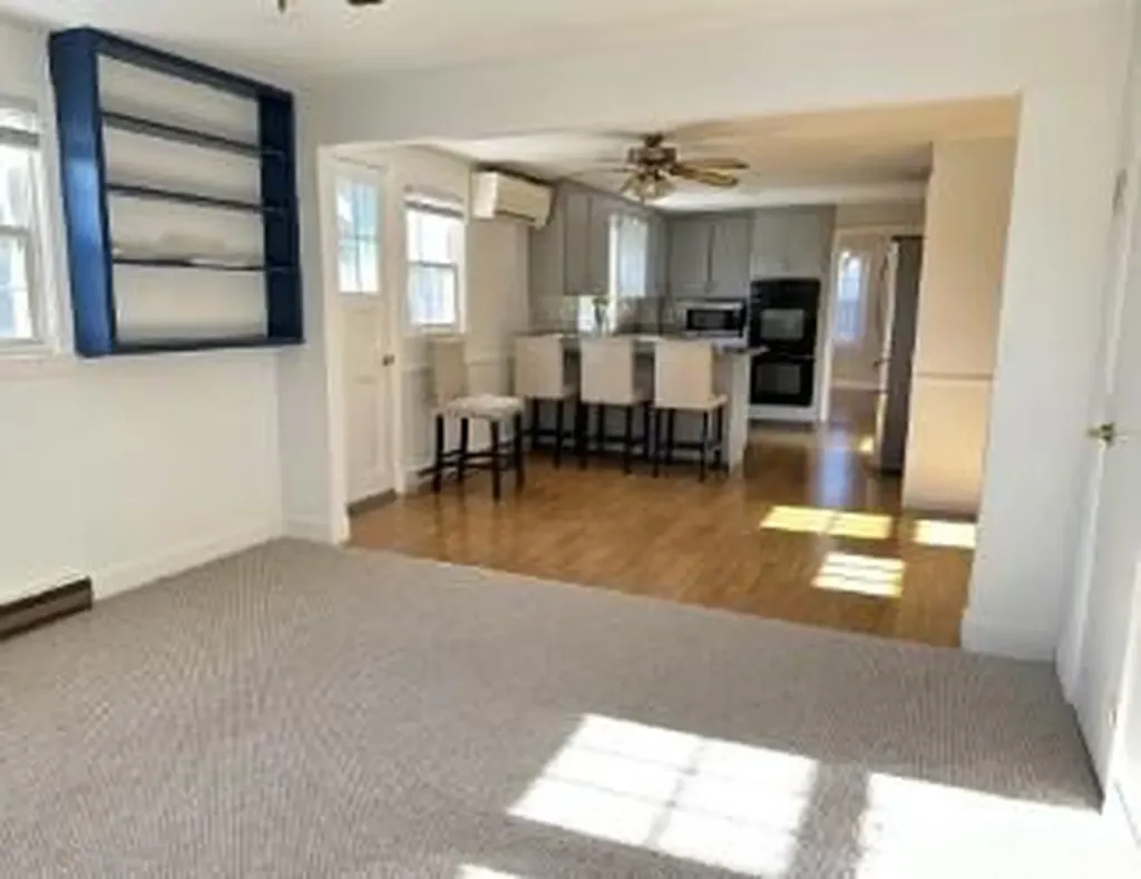 203 Lincoln Avenue Barrington RI 02806