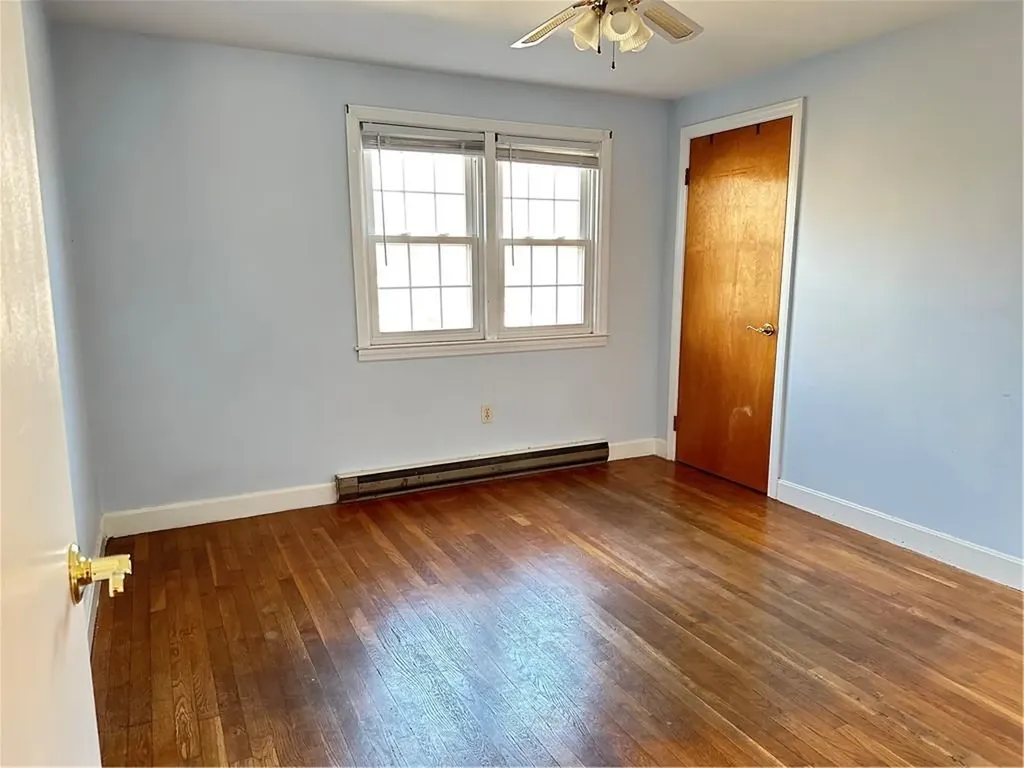 203 Lincoln Avenue Barrington RI 02806