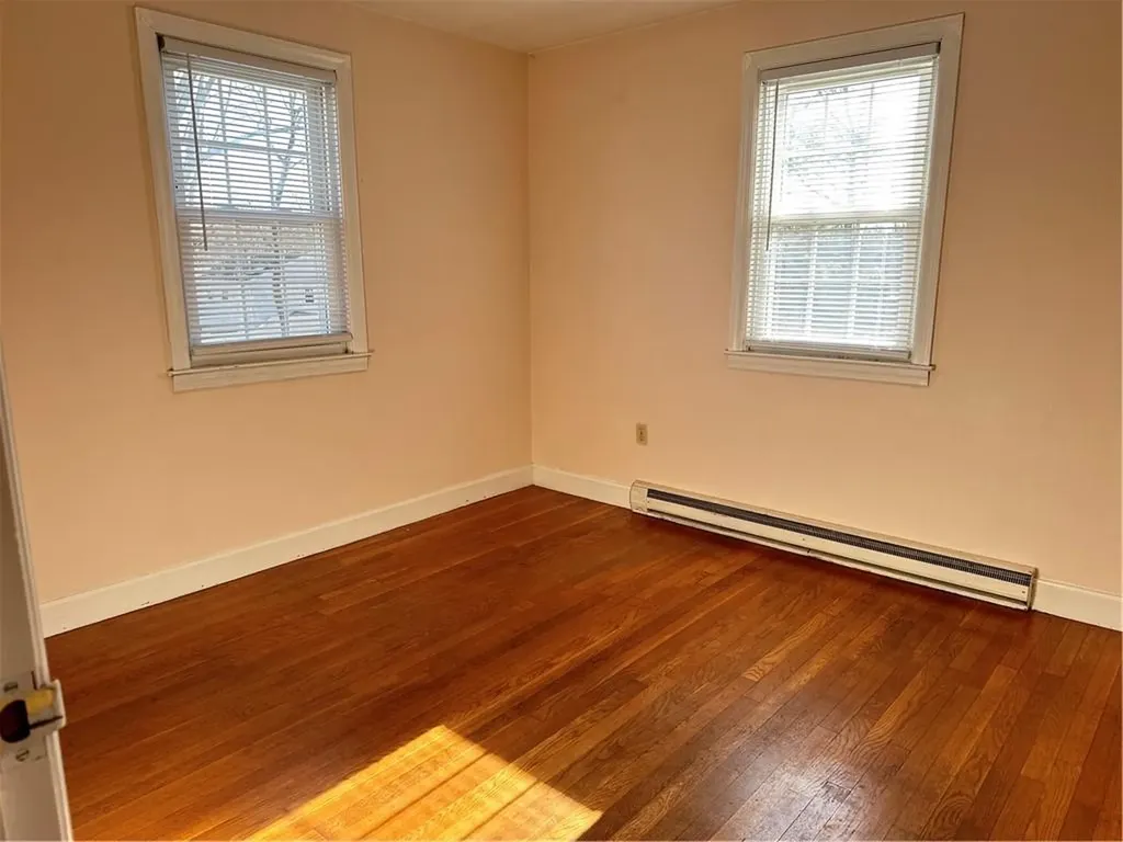 203 Lincoln Avenue Barrington RI 02806