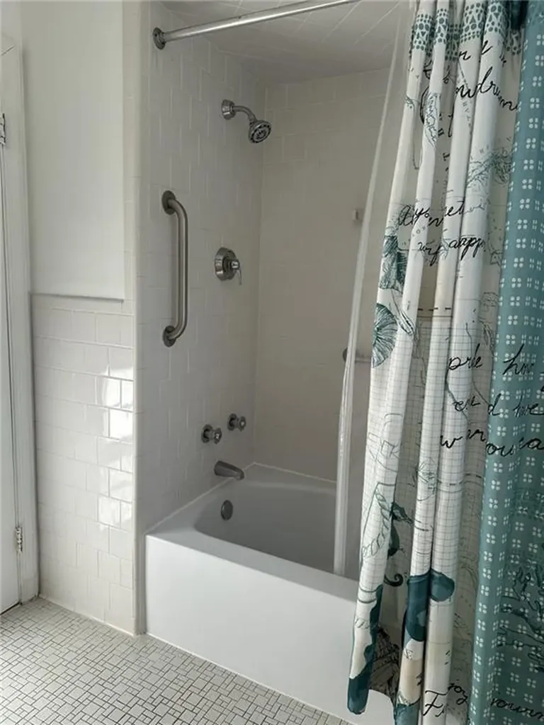 203 Lincoln Avenue Barrington RI 02806