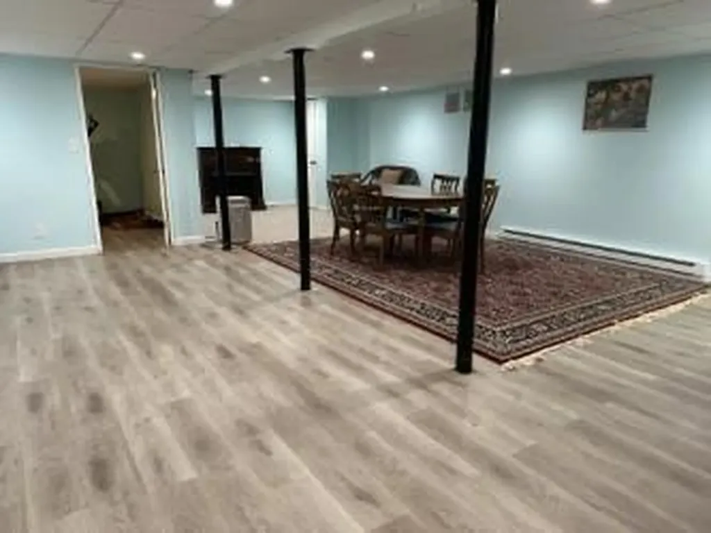 203 Lincoln Avenue Barrington RI 02806
