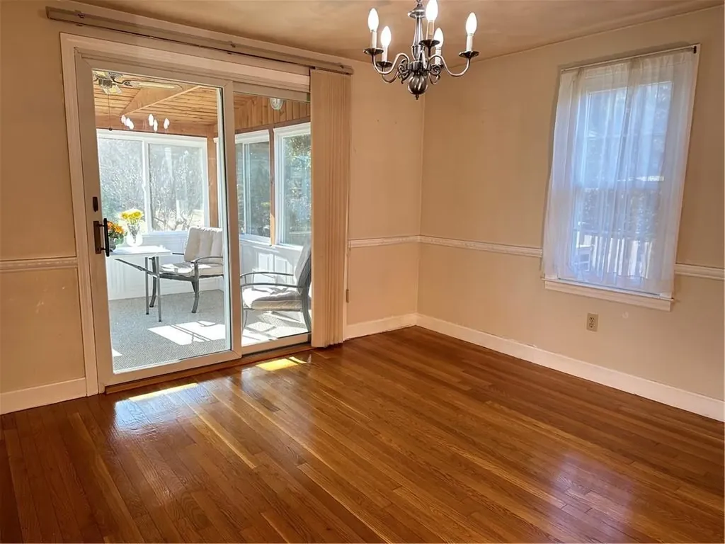 203 Lincoln Avenue Barrington RI 02806