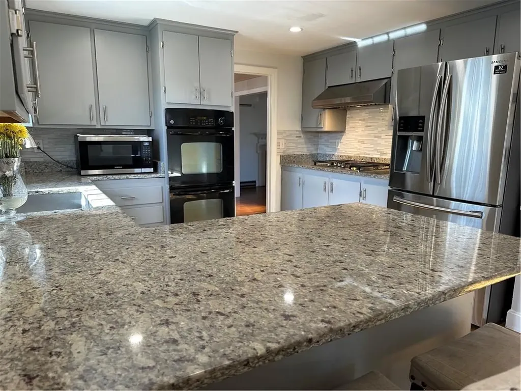 203 Lincoln Avenue Barrington RI 02806