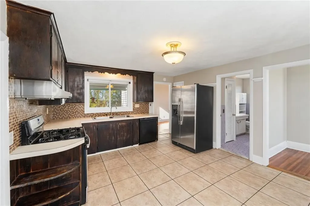 155 Swift Street Providence RI 02904