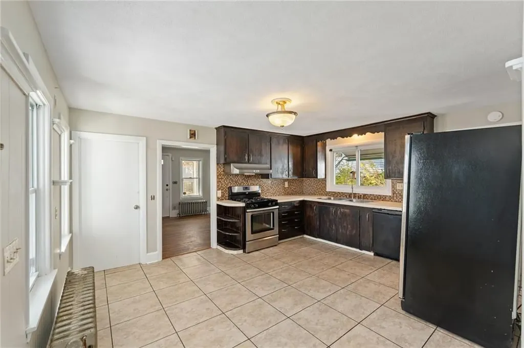155 Swift Street Providence RI 02904