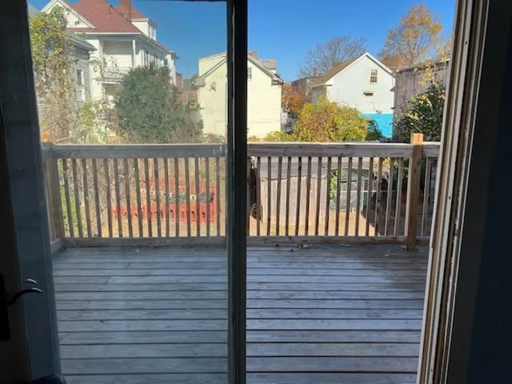 19 Warren Street Providence RI 02907