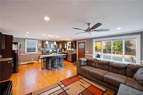 9 Sherman Avenue North Providence RI 02911