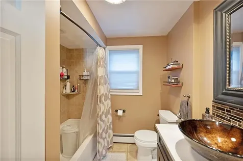 9 Sherman Avenue North Providence RI 02911