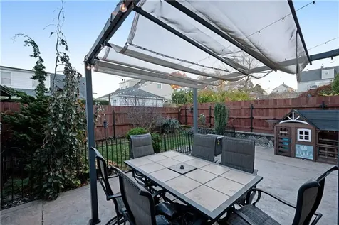 9 Sherman Avenue North Providence RI 02911