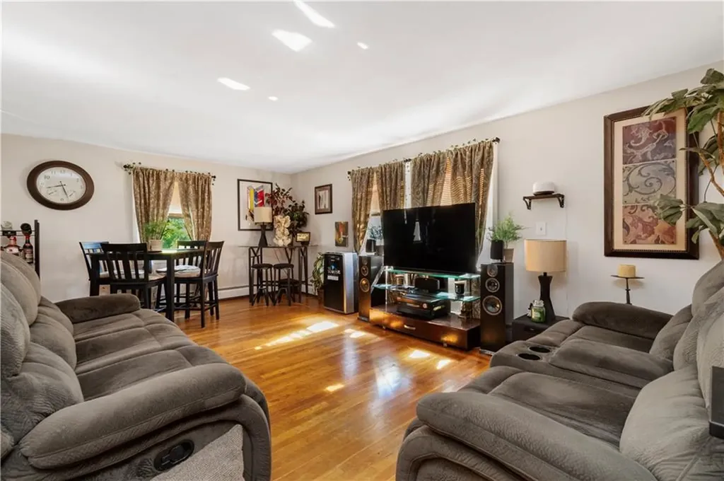 175 Concord Avenue Cranston RI 02910