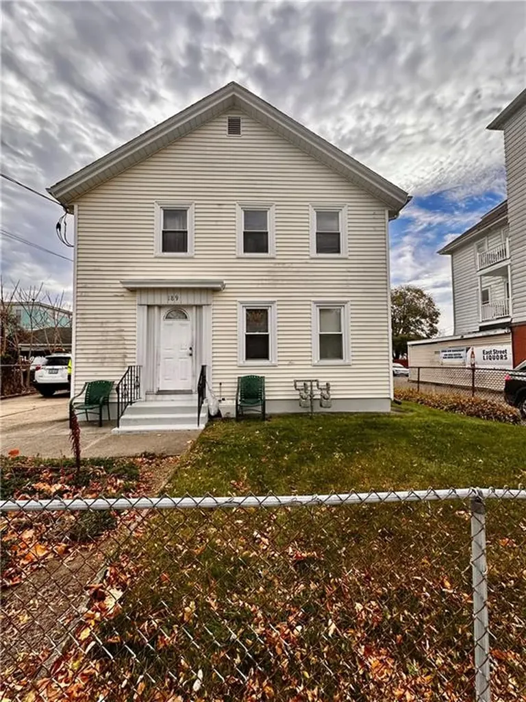 189 East Street Pawtucket RI 02860