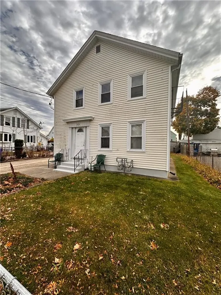 189 East Street Pawtucket RI 02860