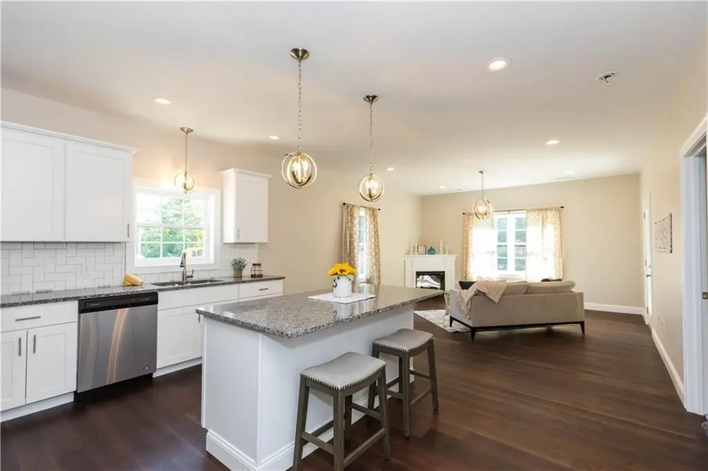 550 Wakefield Street West Warwick RI 02893