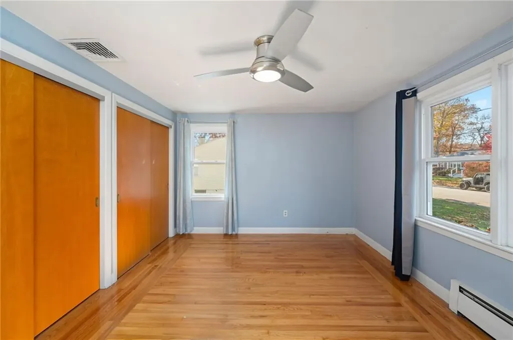 24 Craig Road Warwick RI 02886