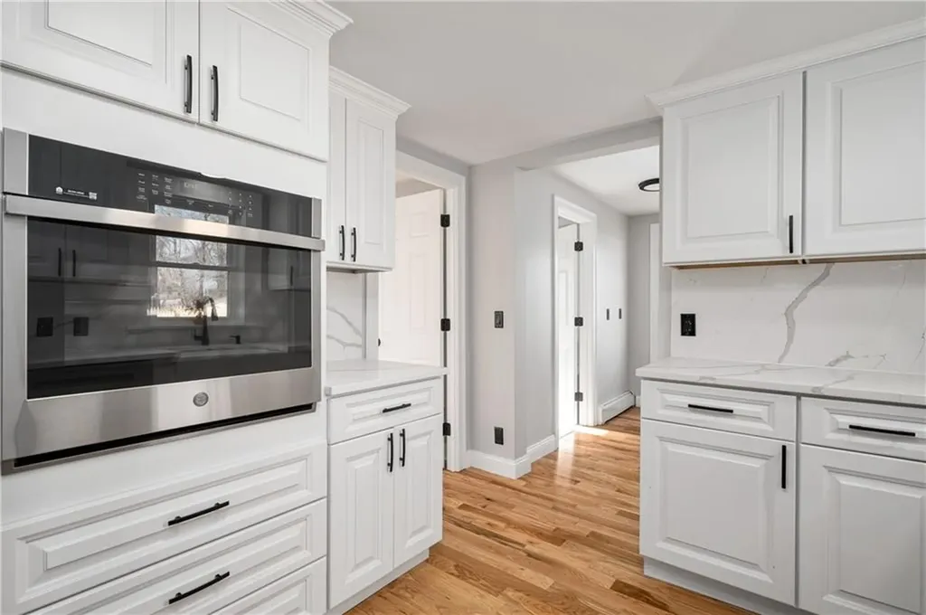 17 Alaska Street Coventry RI 02816