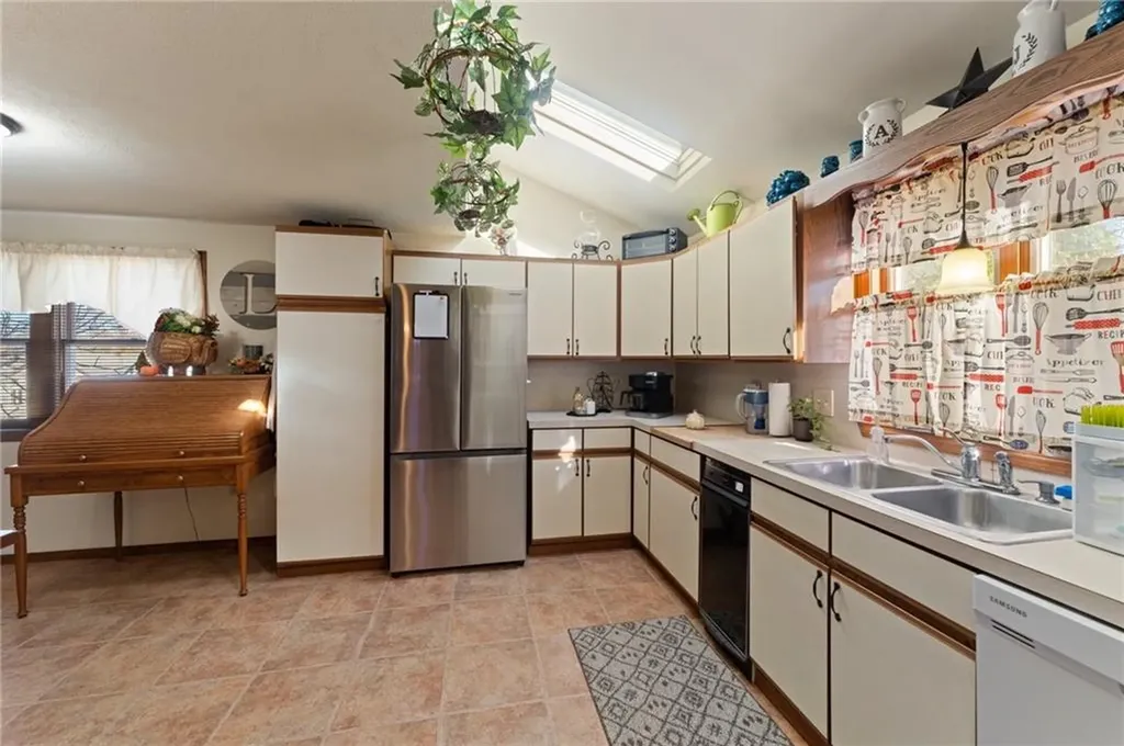 60 Welles Street Woonsocket RI 02895