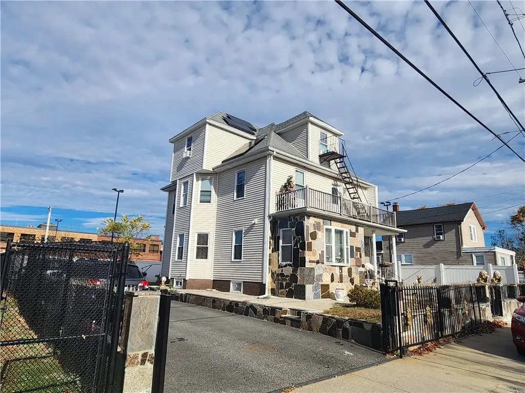 125 Carolina Avenue Providence RI 02905