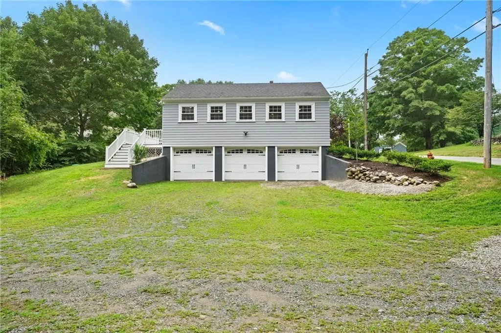 17 Rawson Road Cumberland RI 02864