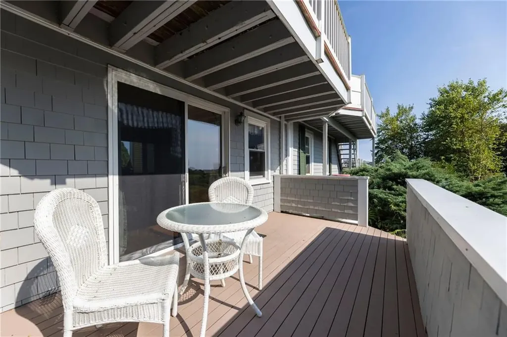 14 Knowles Avenue Westerly RI 02891