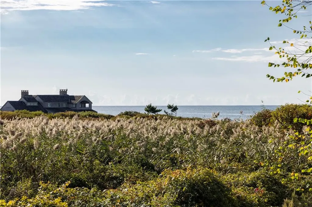 14 Knowles Avenue Westerly RI 02891