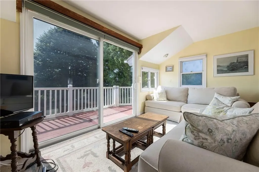 14 Knowles Avenue Westerly RI 02891