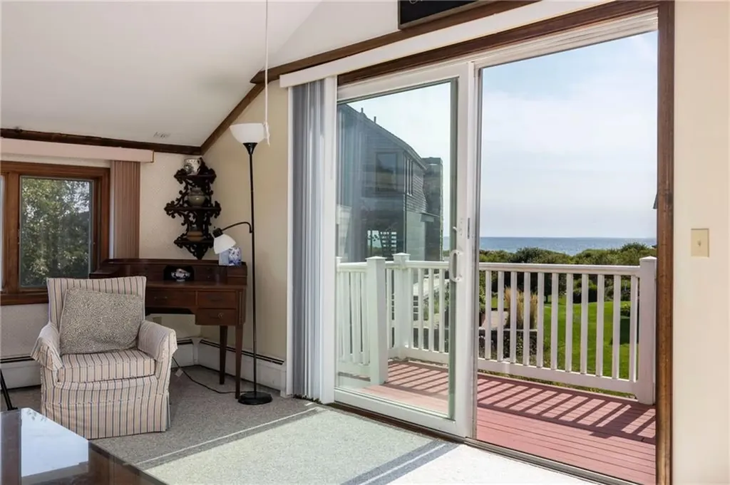 14 Knowles Avenue Westerly RI 02891