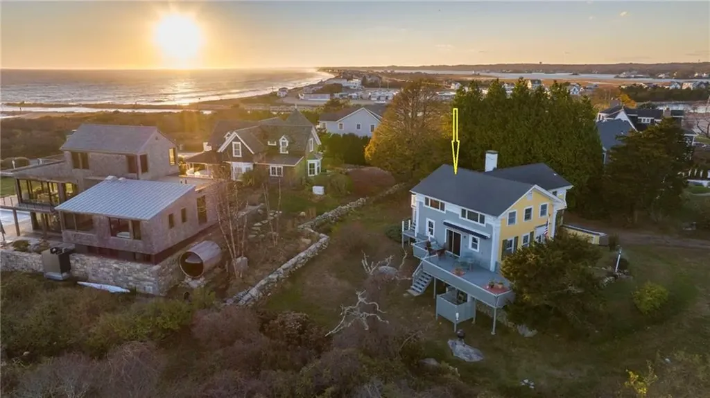 14 Knowles Avenue Westerly RI 02891