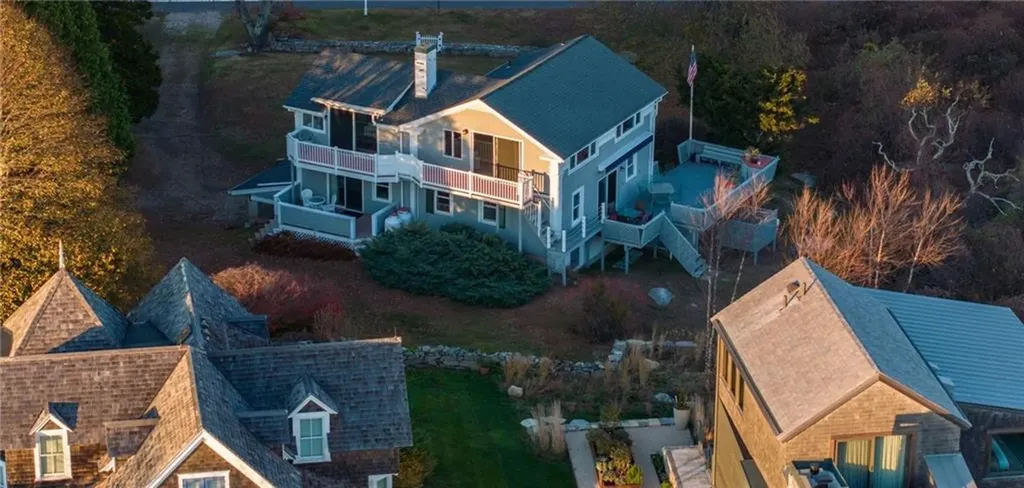 14 Knowles Avenue Westerly RI 02891