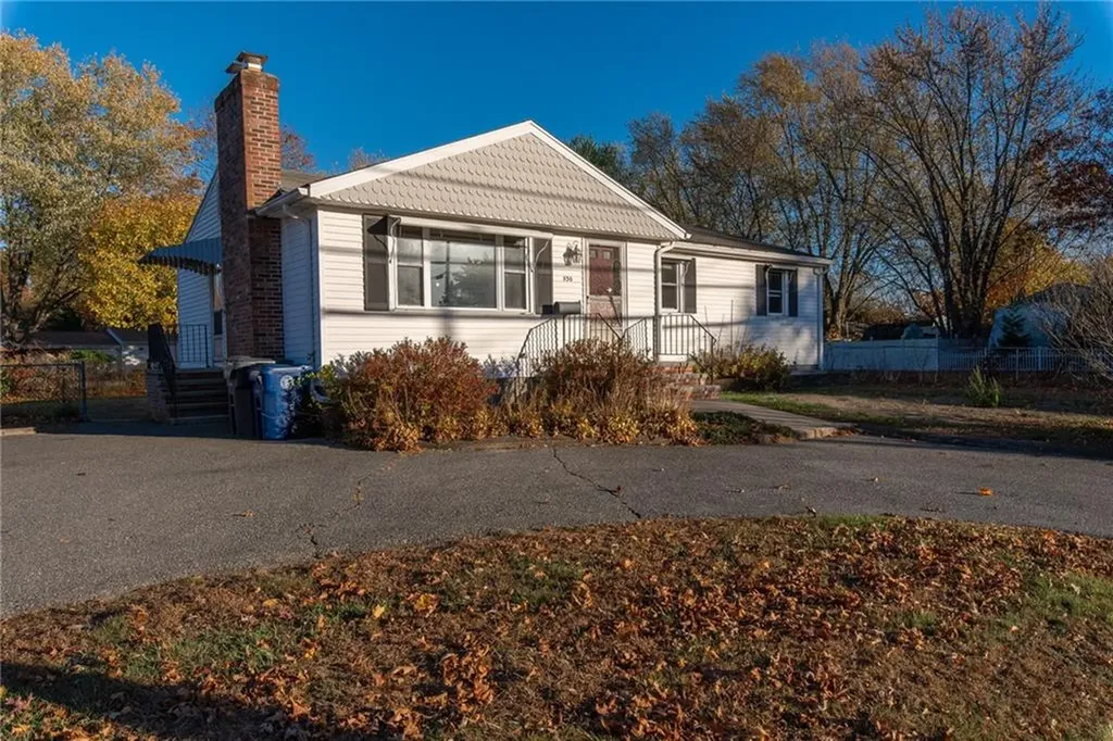 530 Oakland Beach Avenue Warwick RI 02889