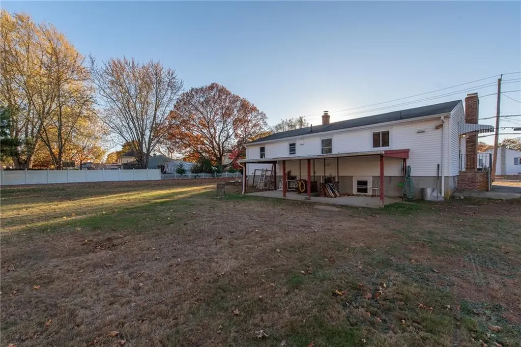 530 Oakland Beach Avenue Warwick RI 02889