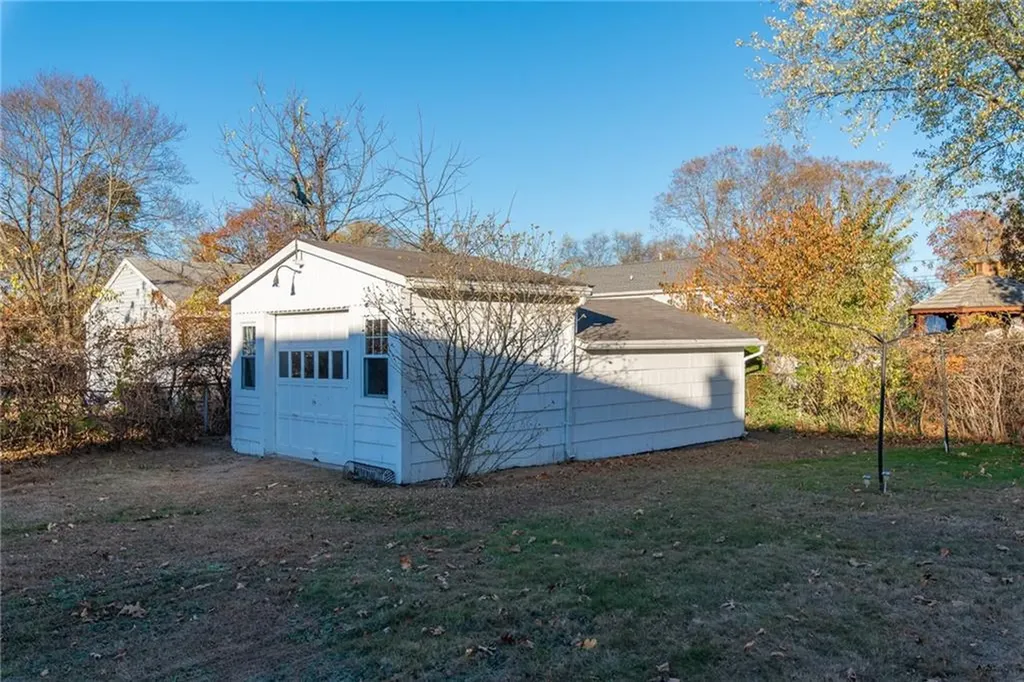 530 Oakland Beach Avenue Warwick RI 02889