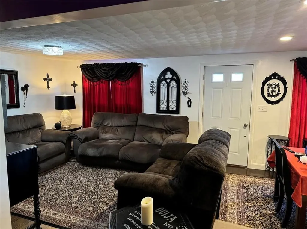 48 Limestone Street Warwick RI 02889