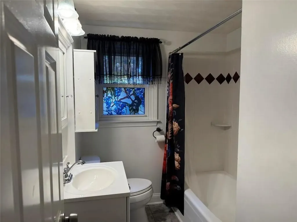 48 Limestone Street Warwick RI 02889