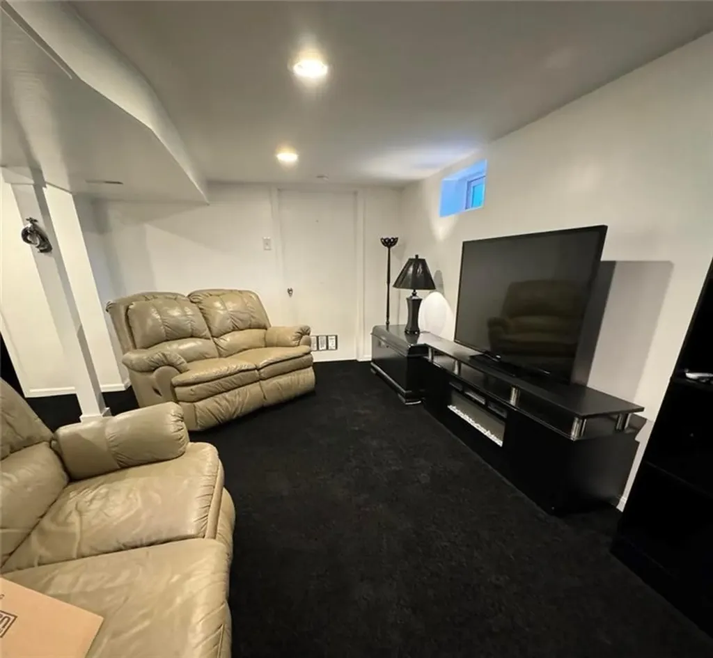 48 Limestone Street Warwick RI 02889