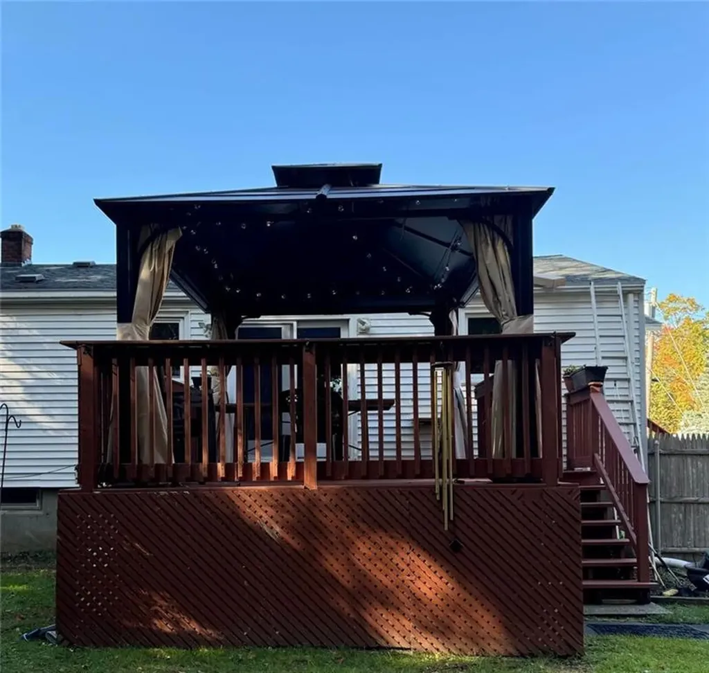 48 Limestone Street Warwick RI 02889