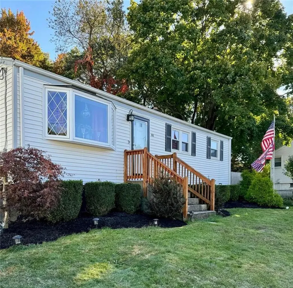 48 Limestone Street Warwick RI 02889