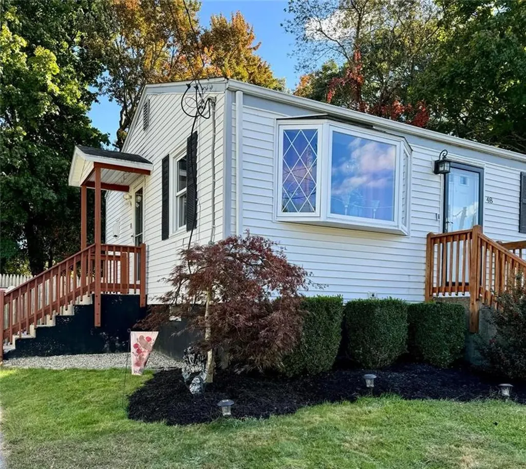 48 Limestone Street Warwick RI 02889