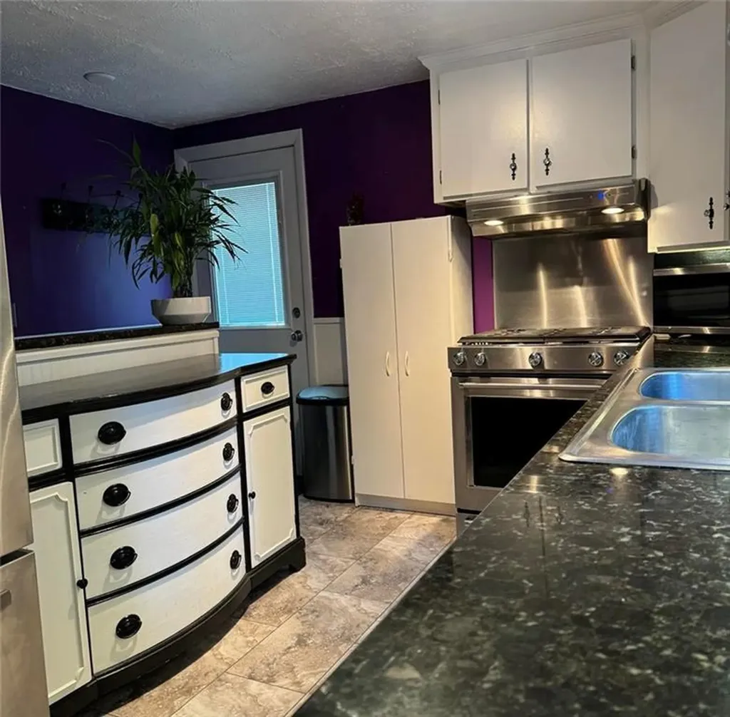 48 Limestone Street Warwick RI 02889