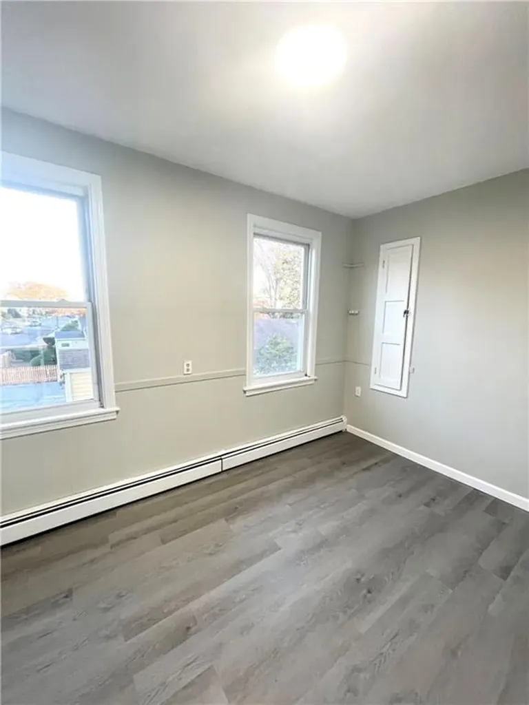 486 Sharon Street Providence RI 02908