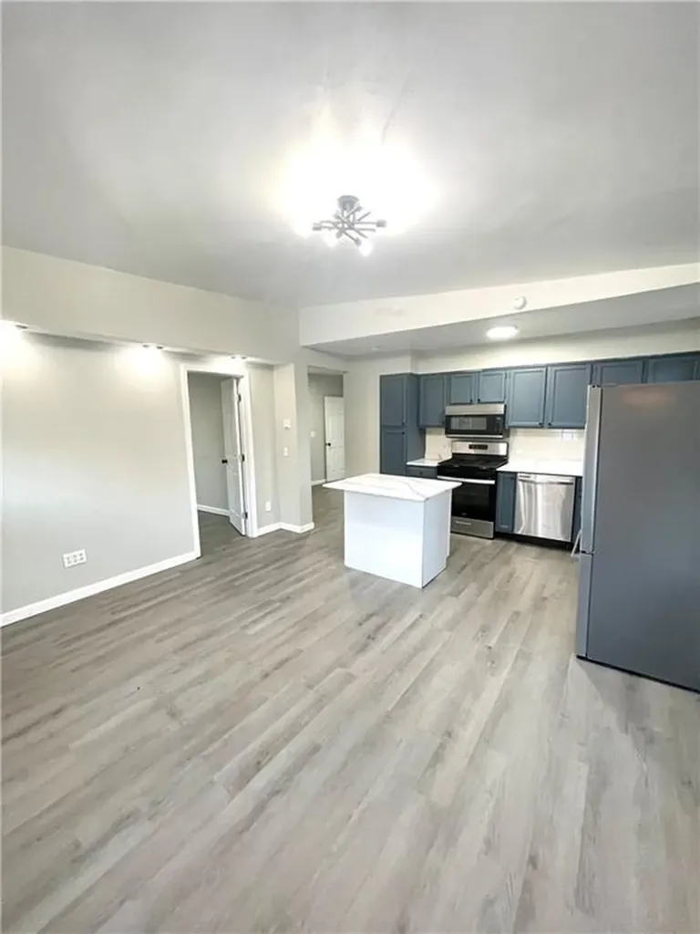 486 Sharon Street Providence RI 02908