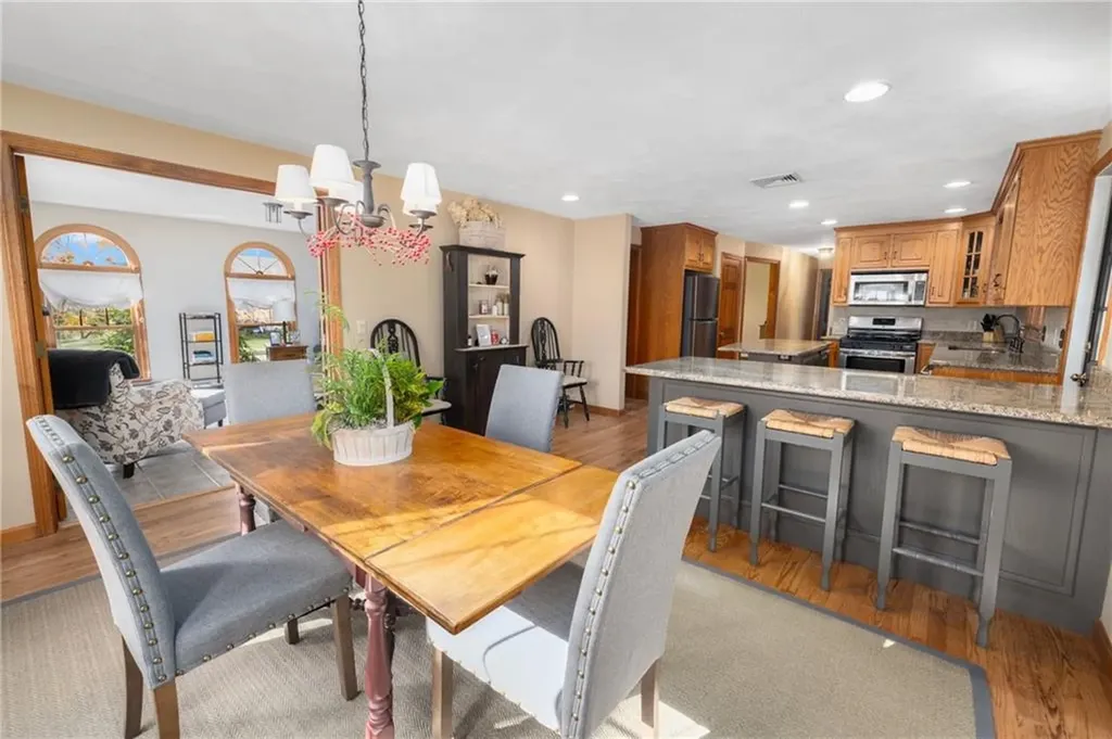 33 Southbury Road Cumberland RI 02864