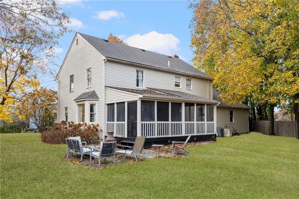 33 Southbury Road Cumberland RI 02864