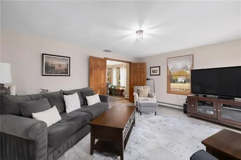 33 Southbury Road Cumberland RI 02864