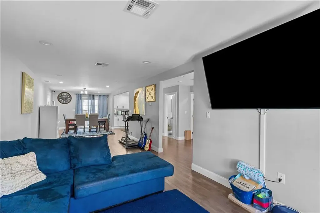 35 Erastus Street Providence RI 02909