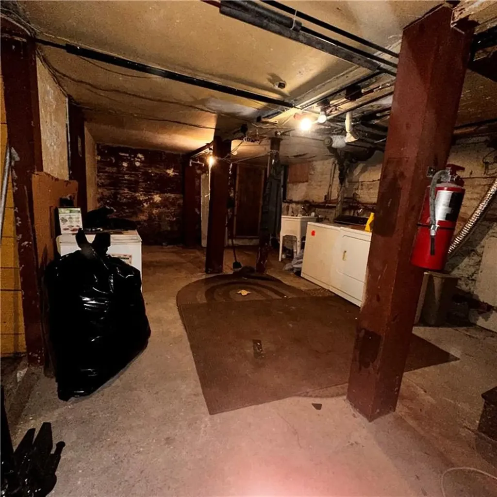 93 Laban Street Providence RI 02909