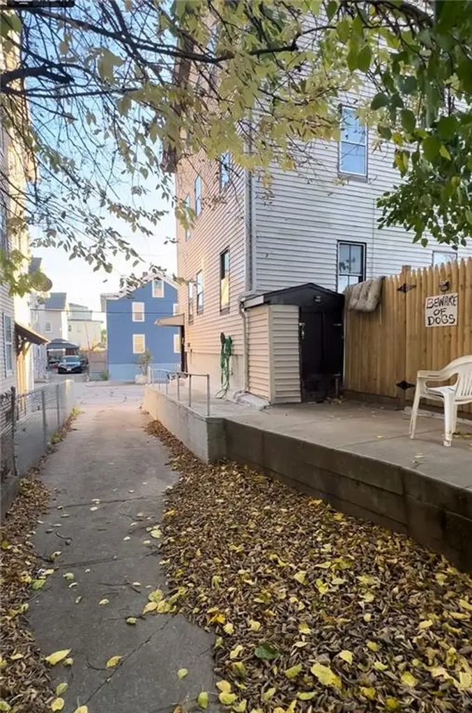 93 Laban Street Providence RI 02909